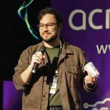 Lukercio Lopes, Head of Data & AI na Pier e especialista em Inteligência Artificial